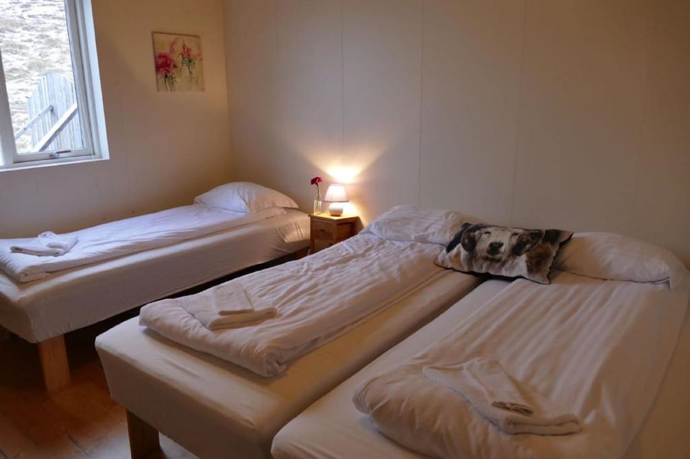 Фото Litlabjarg Guesthouse