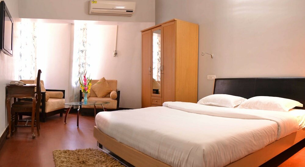 Фото Hotel Saramati