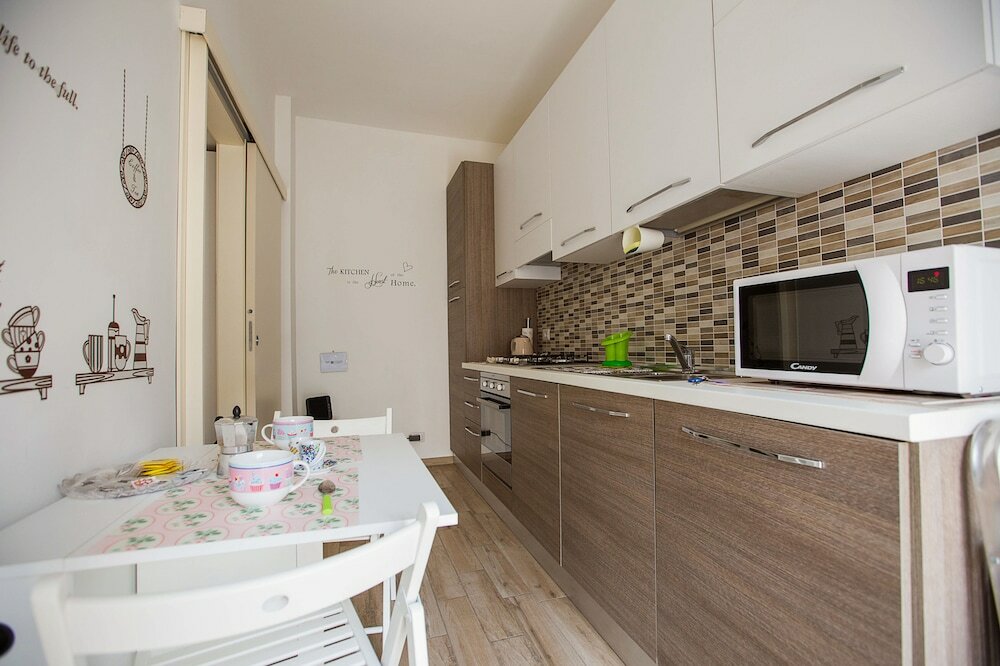 Фото Lorenteggio Studio Apt