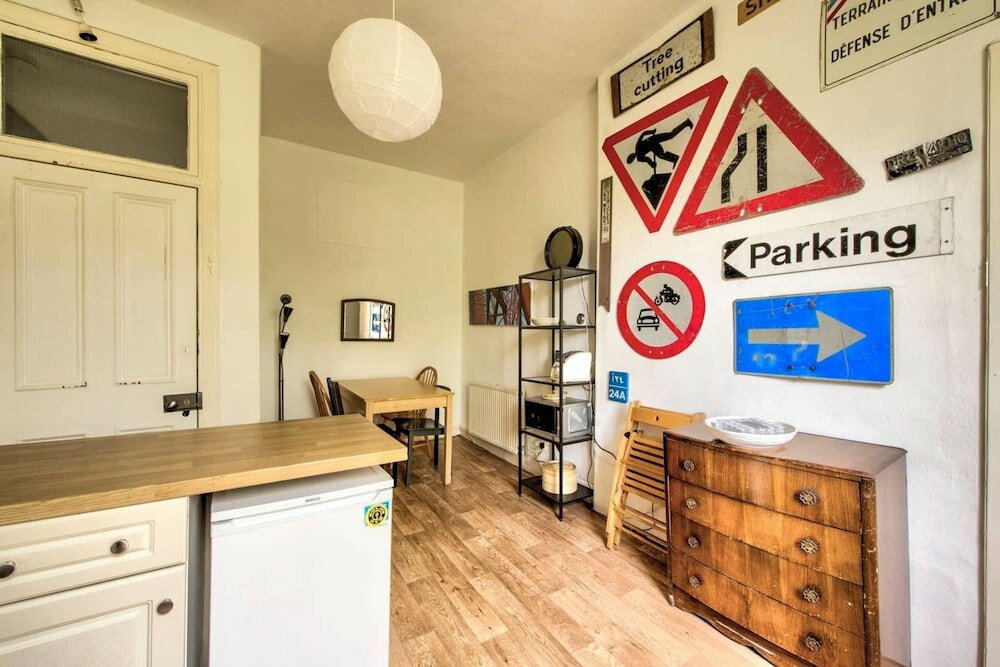 Фото Bright Flat in City Centre for up to 6 Guests!