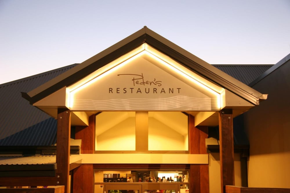 Фото Peden's Hotel