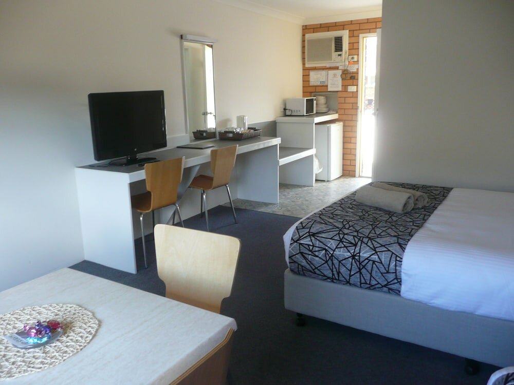 Фото Rosebourne Gardens Motel