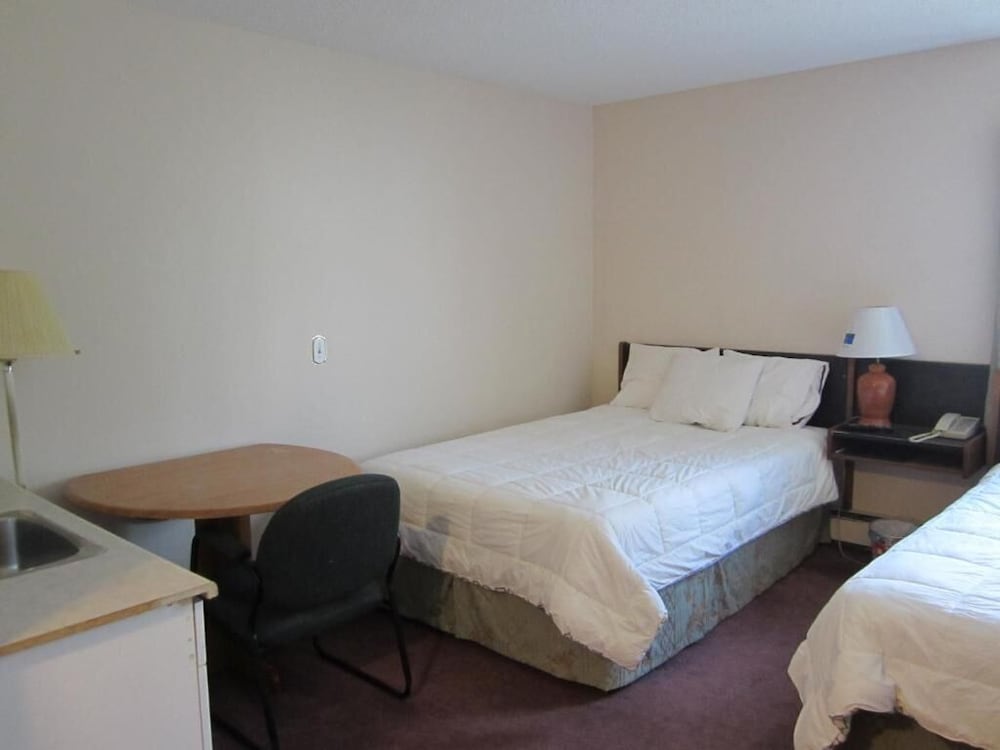 Фото Airport Inn