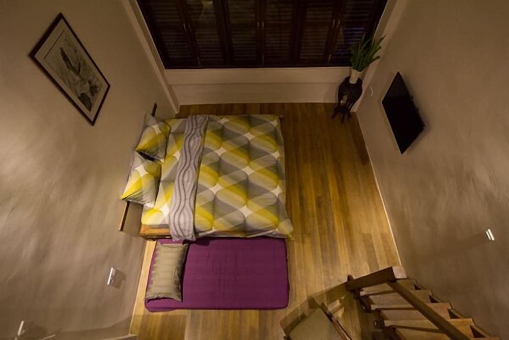 Фото Palm Mansion Boutique Suites