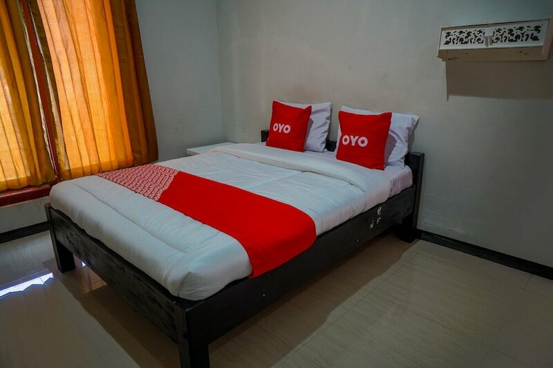Гостиница Oyo 93186 Hkp Homestay Syariah в Блитаре