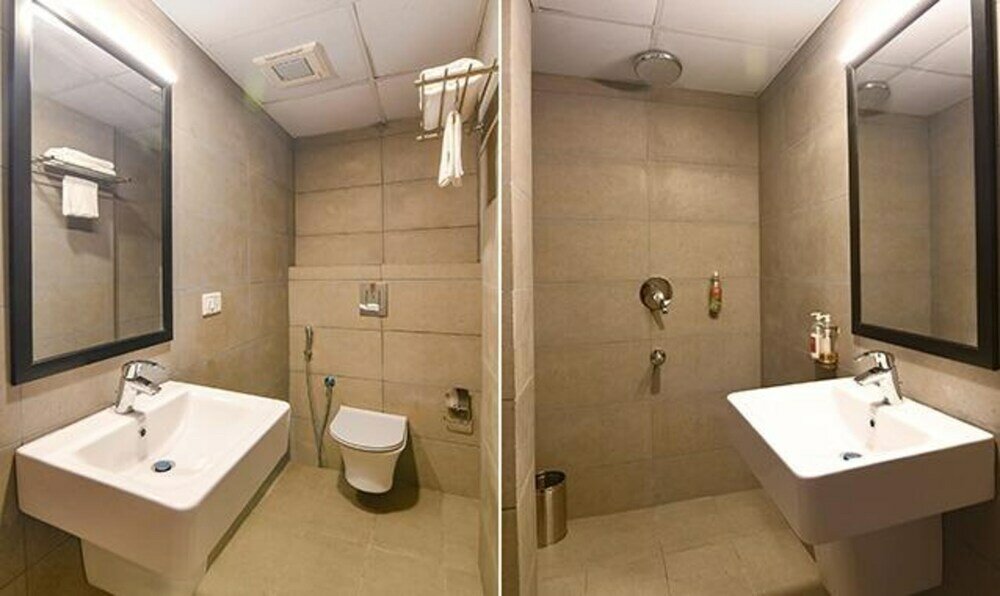 Фото Fabhotel Sayeeda International