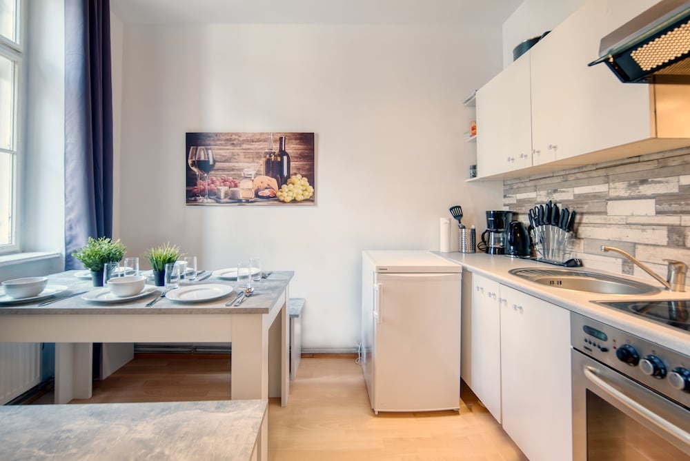 Фото City Apartment - 5 min to Metro