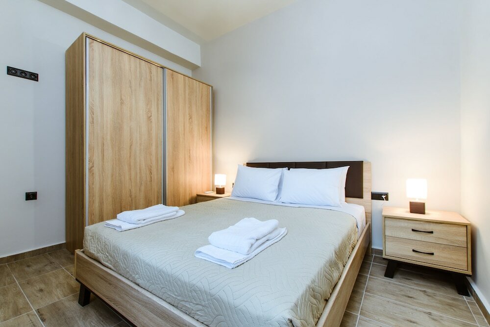 Фото Krinis houses next the old harbour