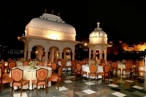 Гостиница Taj Lake Palace в Удайпуре