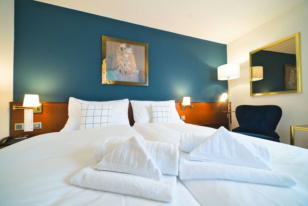 Фото Tulip Inn Lausanne Beaulieu