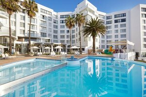 President Hotel (Cape Town, Sea Point, Alexander Road, 4), hotel
