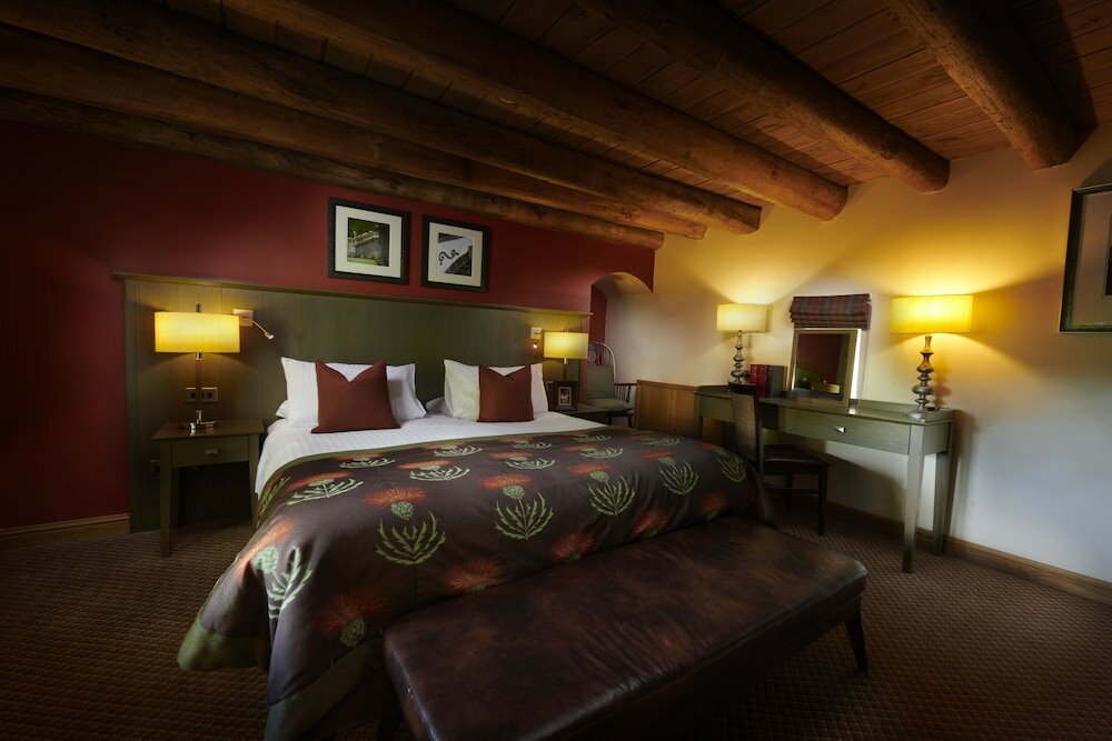 Фото Meldrum House Country Hotel & Golf Course