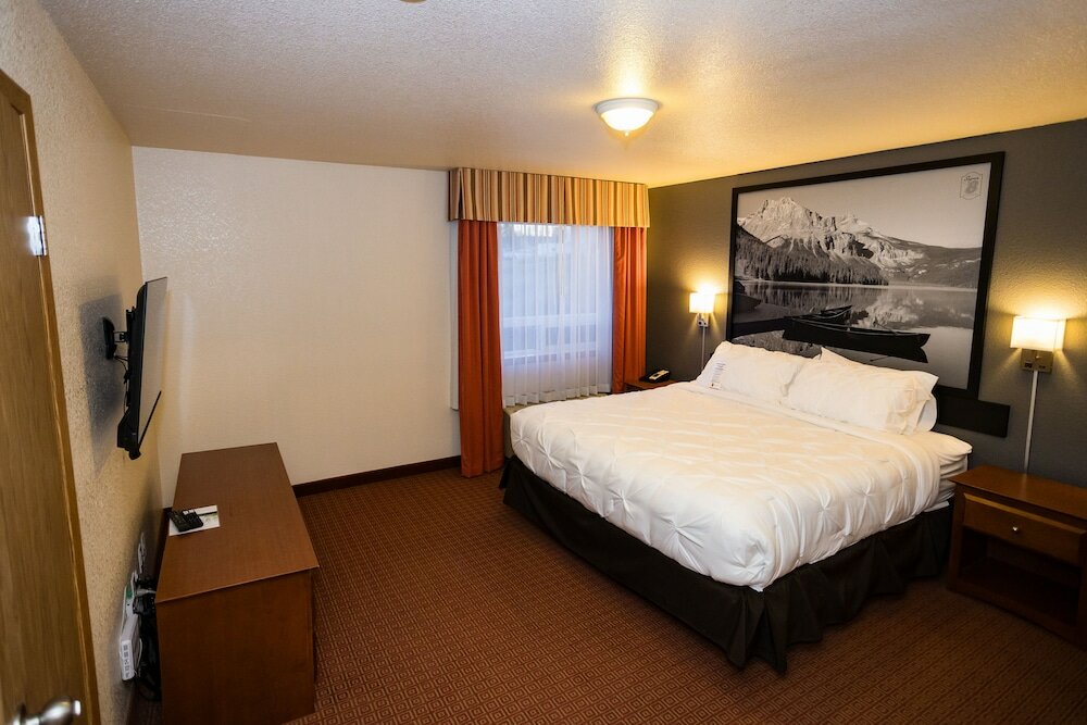 Фото Super 8 by Wyndham Drayton Valley