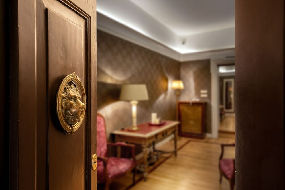 Фото Gravina Suite Frattina