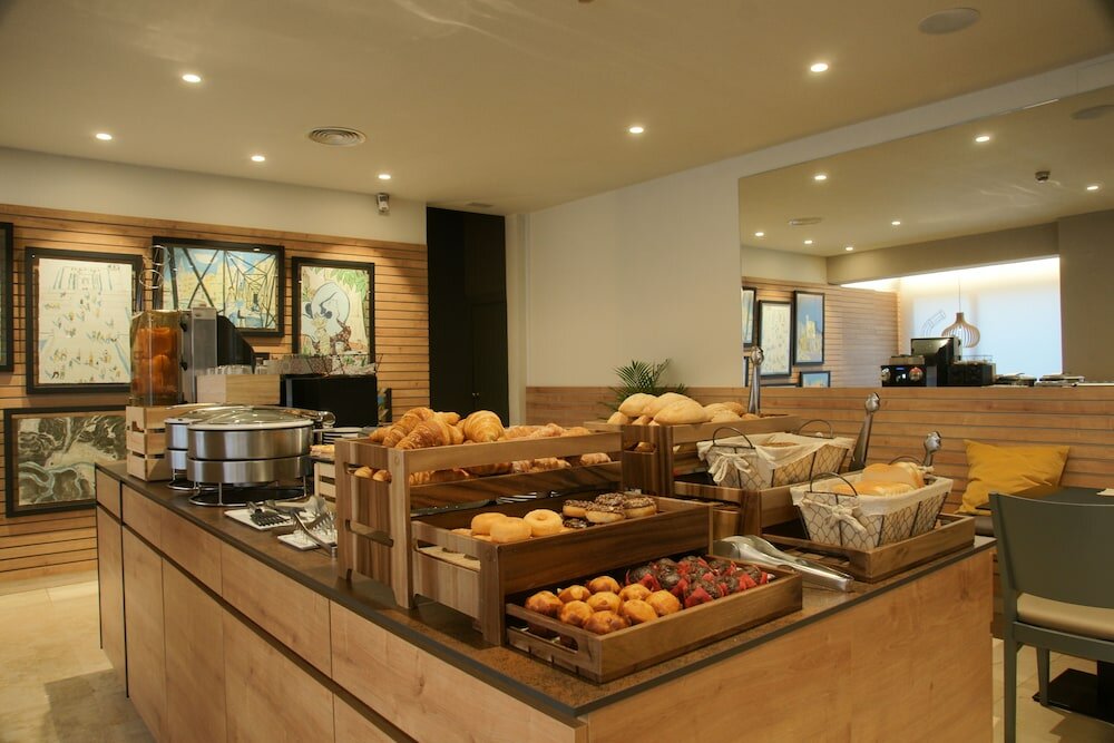 Фото Hotel Costabella