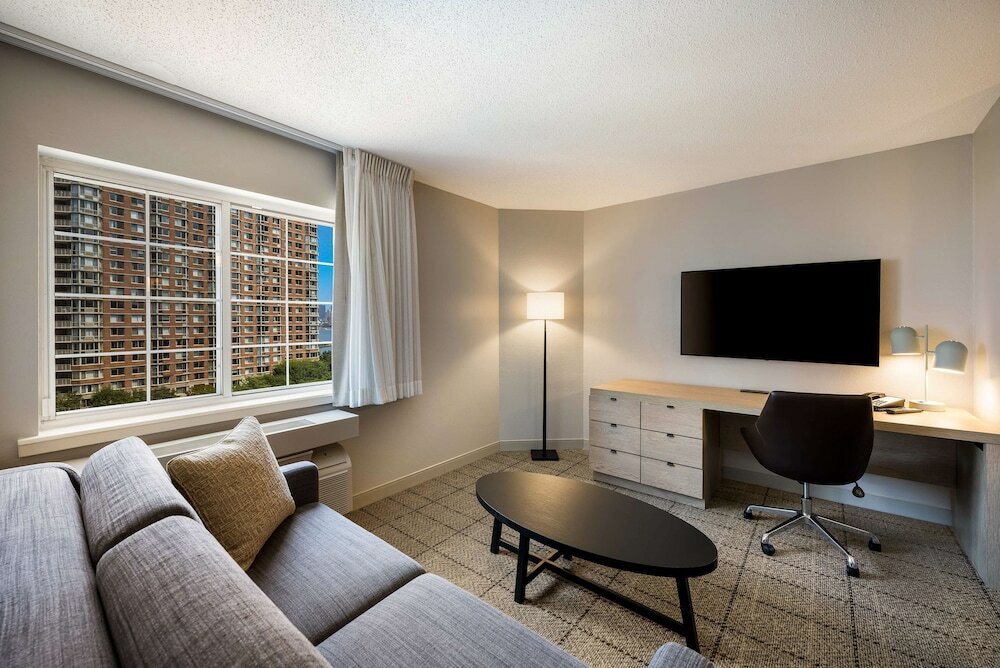Фото Sonesta Simply Suites Jersey City