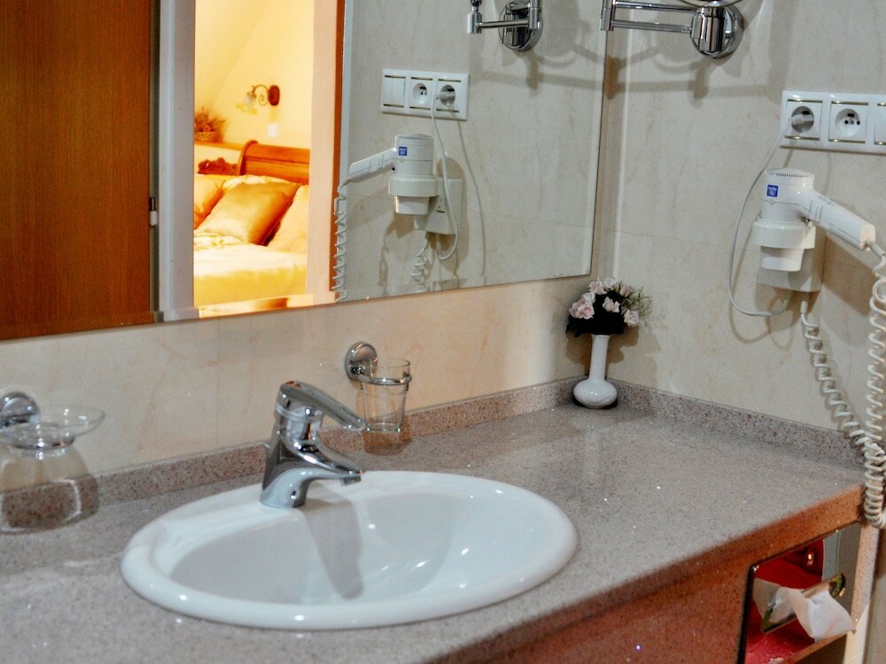 Фото Opera Hotel