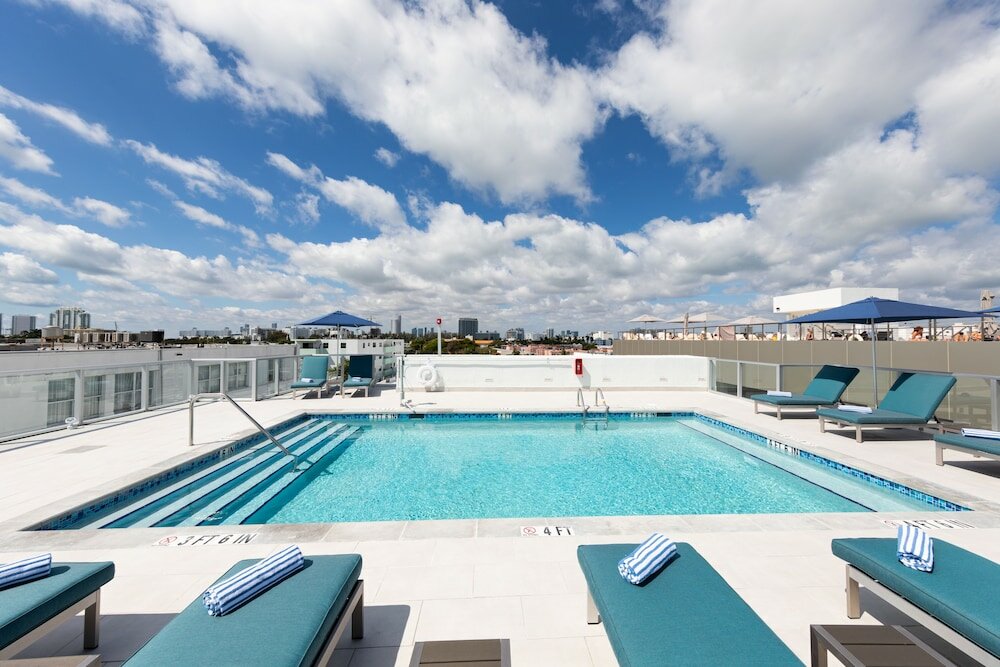 Фото The Penguin Hotel