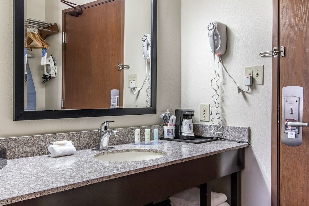 Фото Comfort Inn Midtown