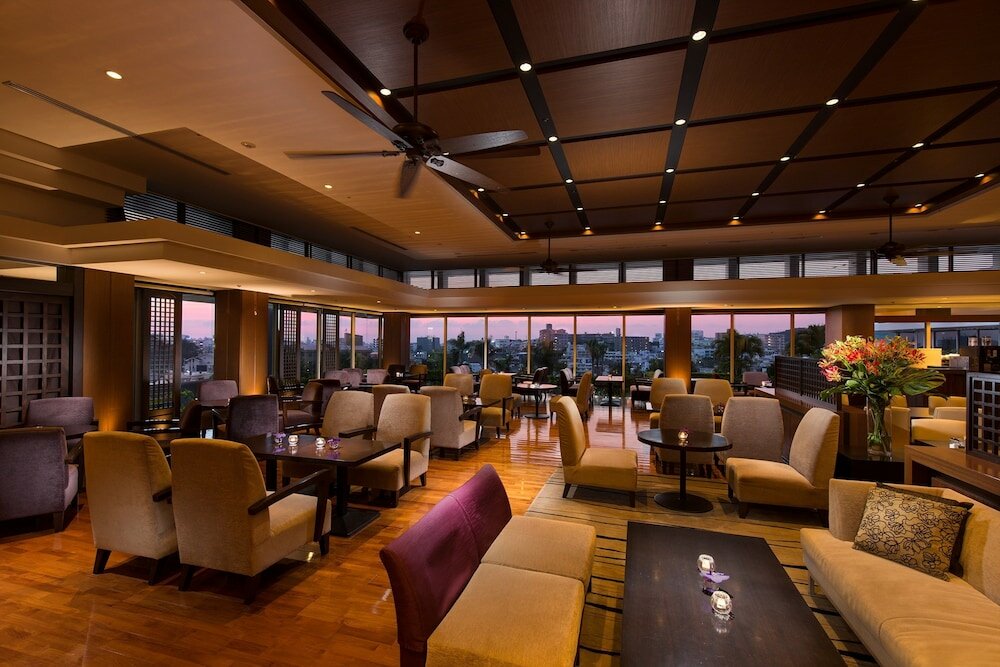 Фото DoubleTree by Hilton Hotel Naha Shuri Castle