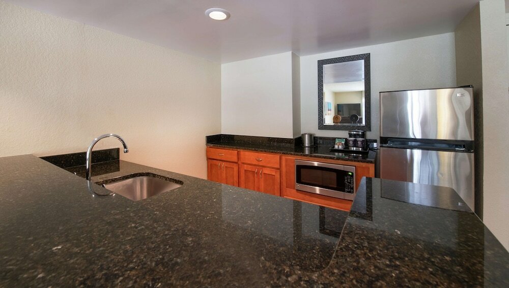 Фото DoubleTree by Hilton Hotel Orlando at SeaWorld