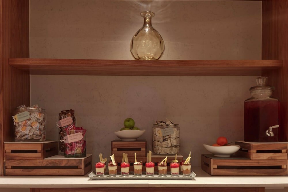 Фото Hilton Belfast