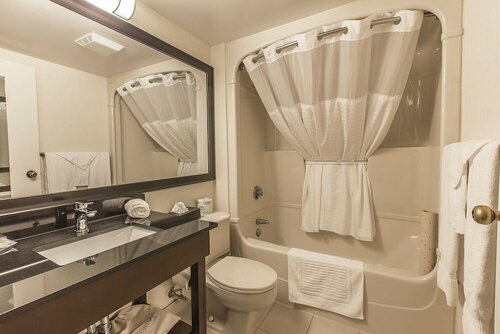 Гостиница Comfort Inn Magnetic Hill в Монктоне