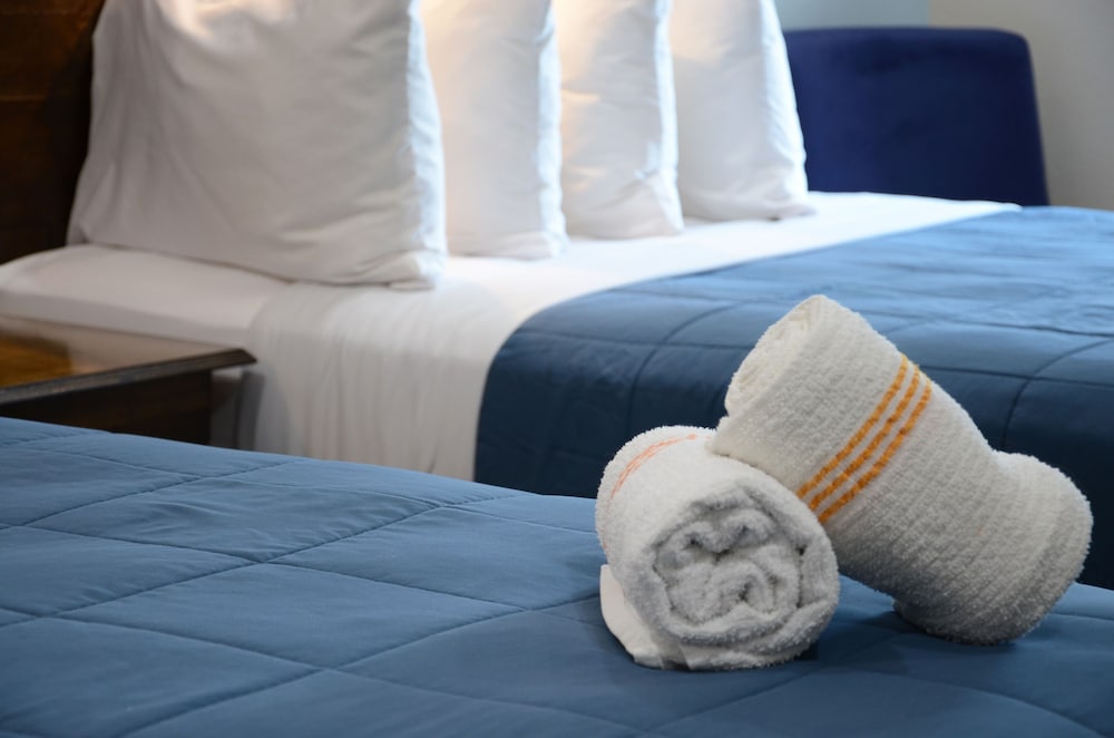 Фото Southern Oaks Inn