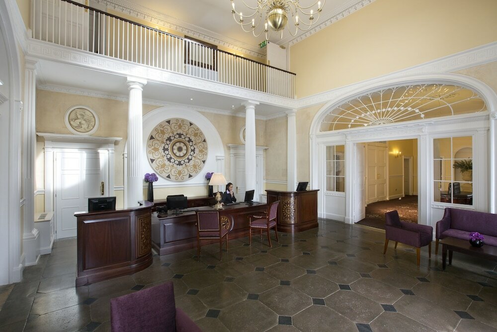 Фото Bailbrook House Hand Picked