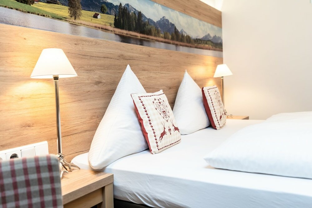 Фото Hotel Sauerlacher Post