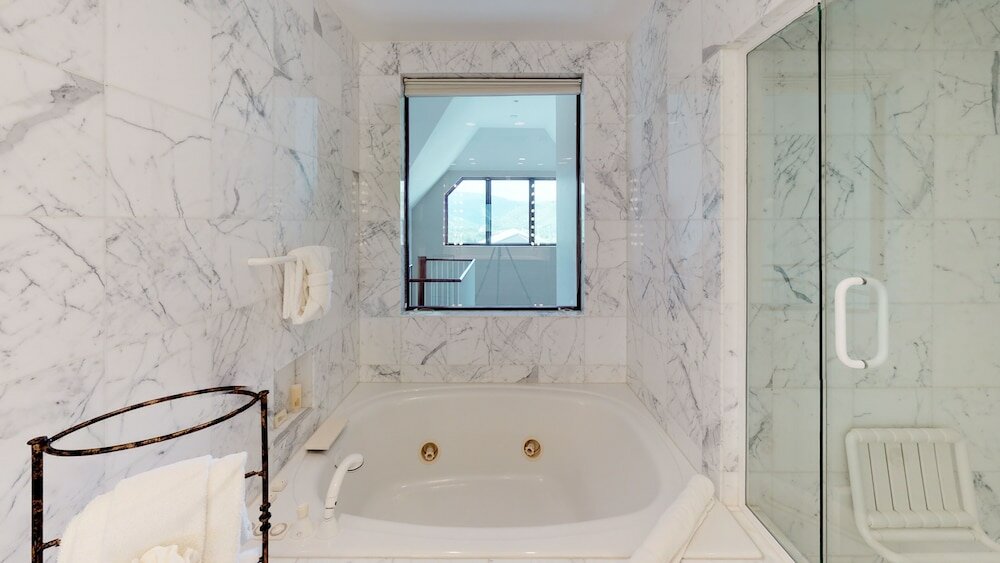 Фото Vail Residences at Cascade Village, a Destination by Hyatt Residence