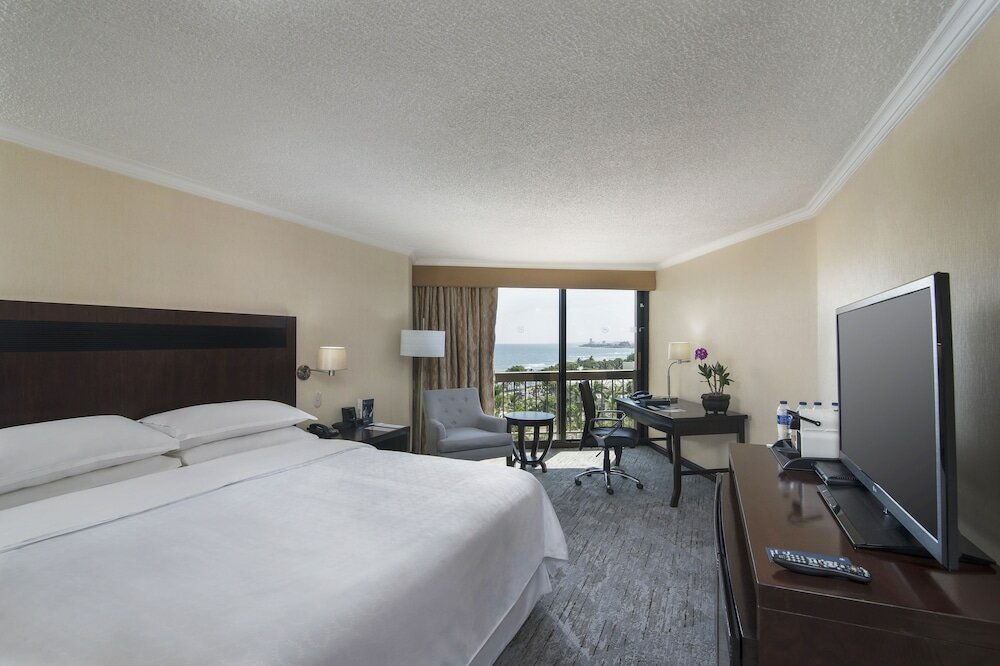 Фото Sheraton Santo Domingo Hotel