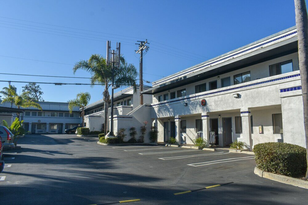 Фото Rodeway Inn Encinitas North