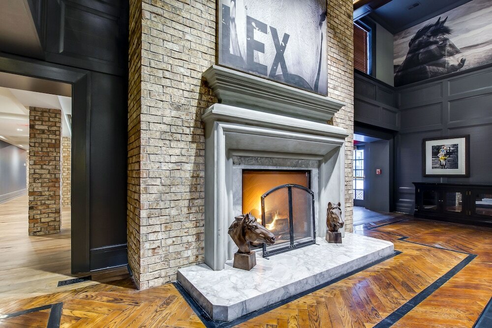 Фото The Campbell House Lexington, Curio Collection by Hilton