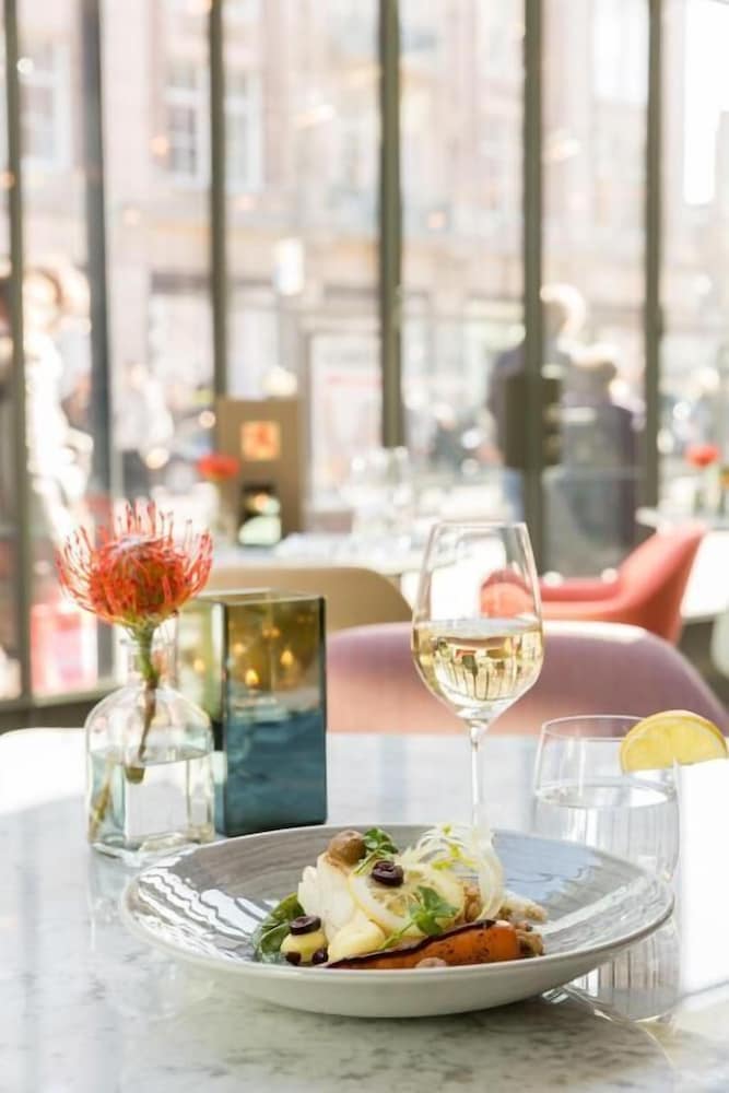 Фото Hotel Amsterdam De Roode Leeuw