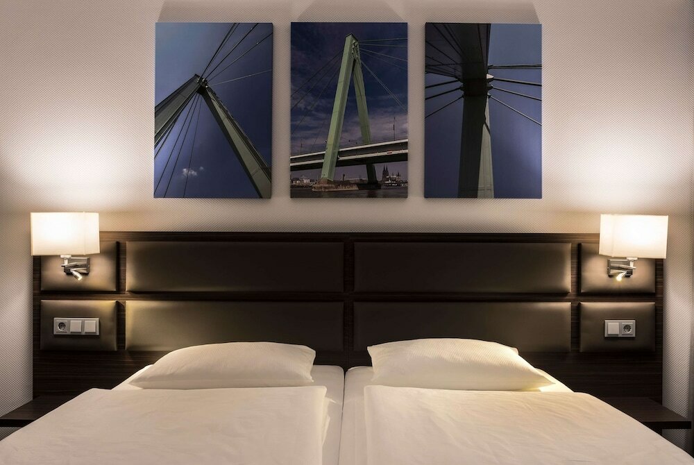 Фото TRYP by Wyndham Koeln City Centre