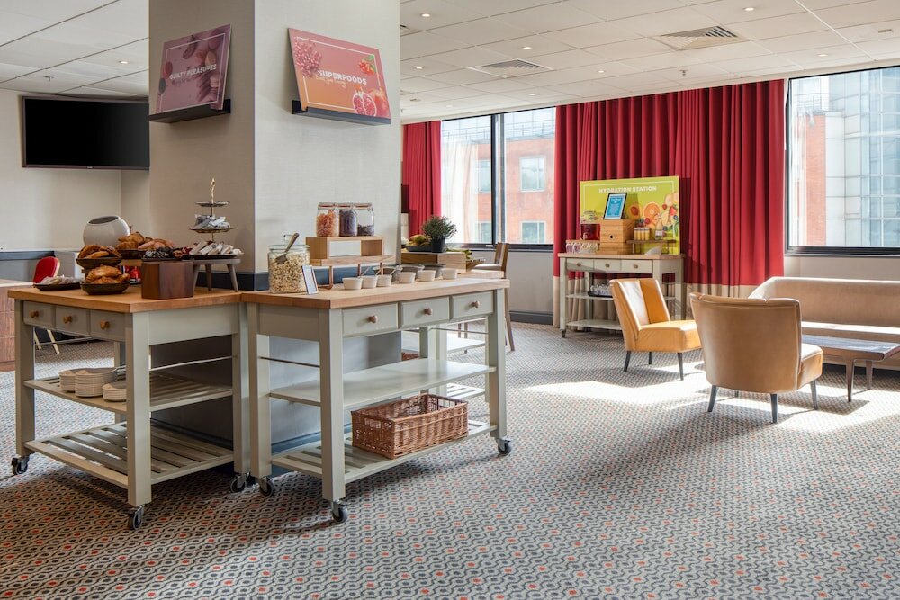 Фото Hilton Leeds City