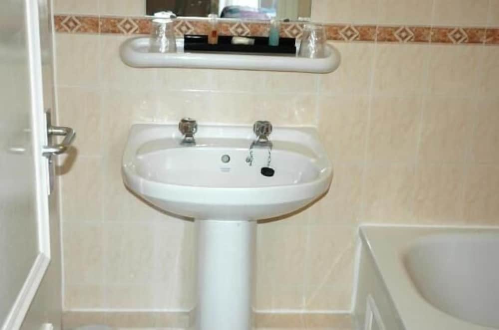 Фото Preston Park Hotel