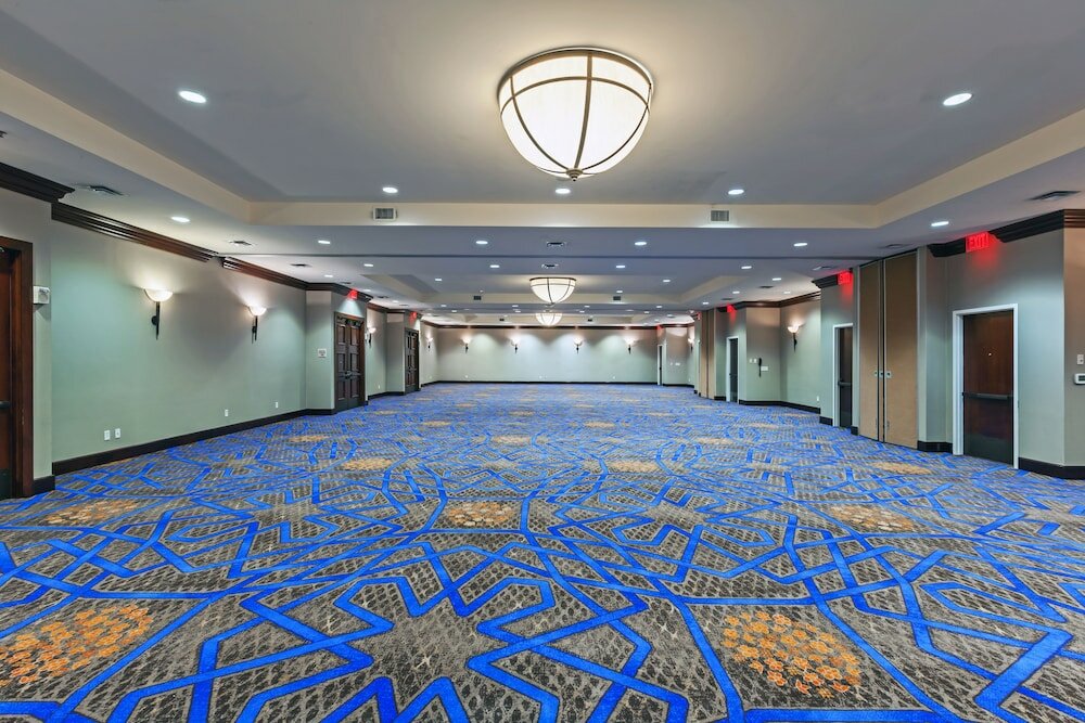 Фото Hilton Waco