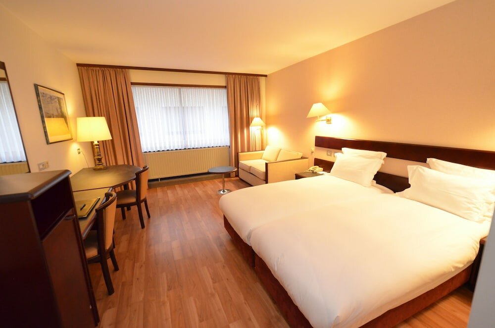 Фото Bedford Hotel & Congress Centre Brussels