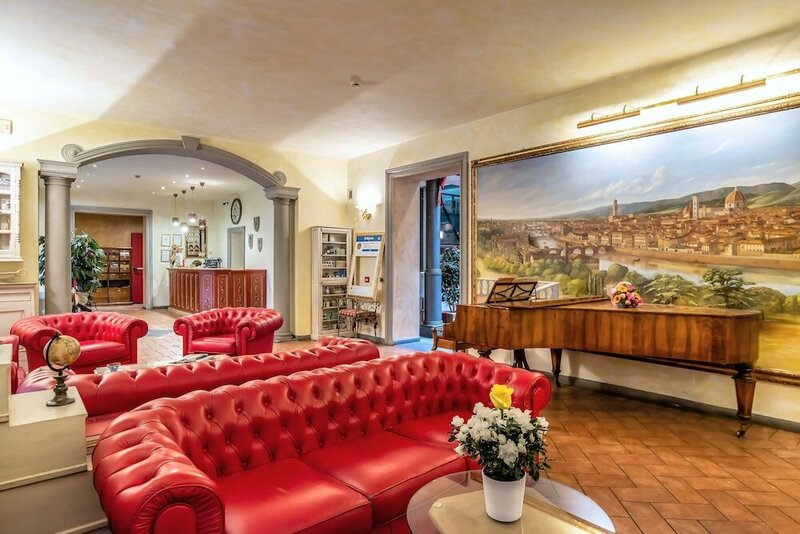 Гостиница Alba Palace Hotel во Флоренции
