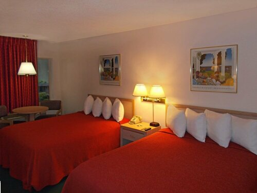 Гостиница Cimarron Inn Klamath Falls