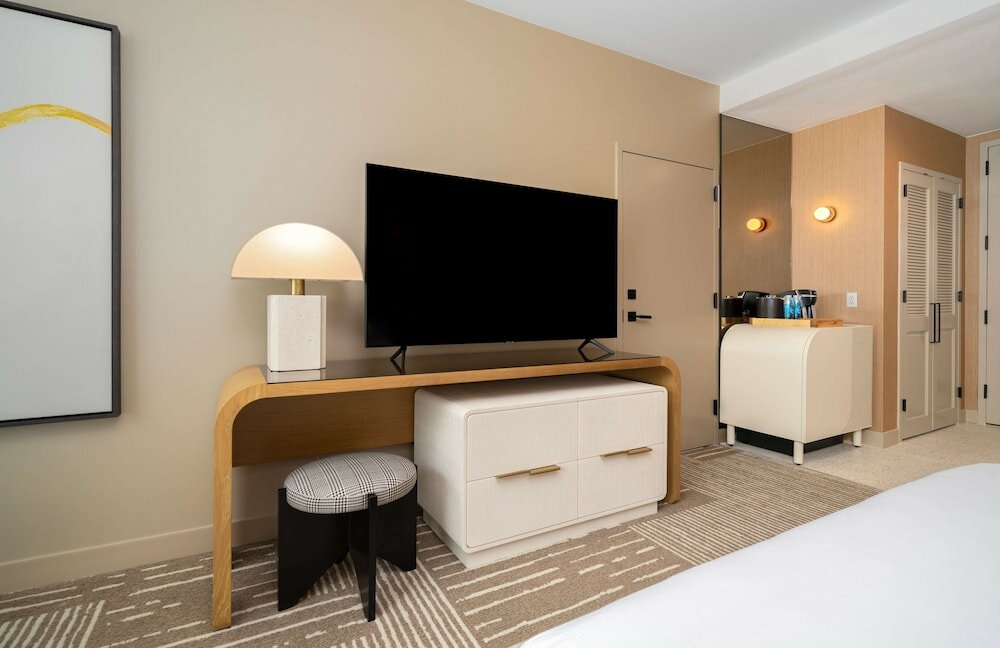 Фото Hilton San Diego Gaslamp Quarter