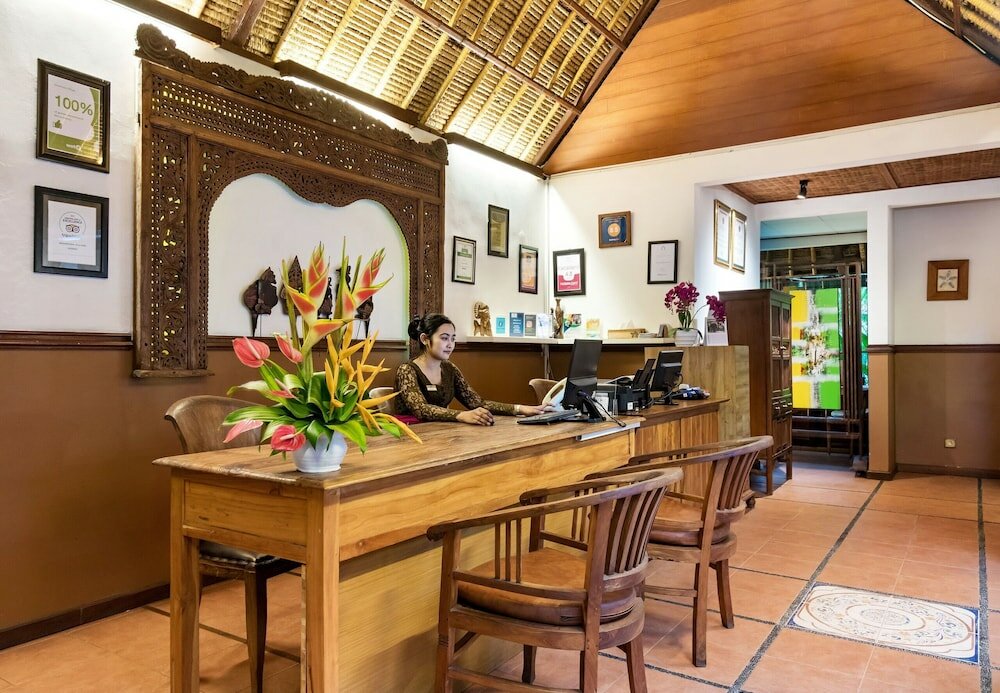 Фото Desamuda Village