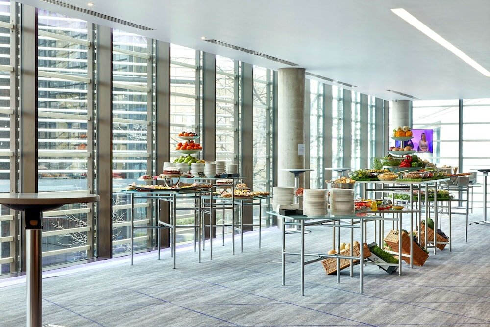 Фото Hilton London Tower Bridge