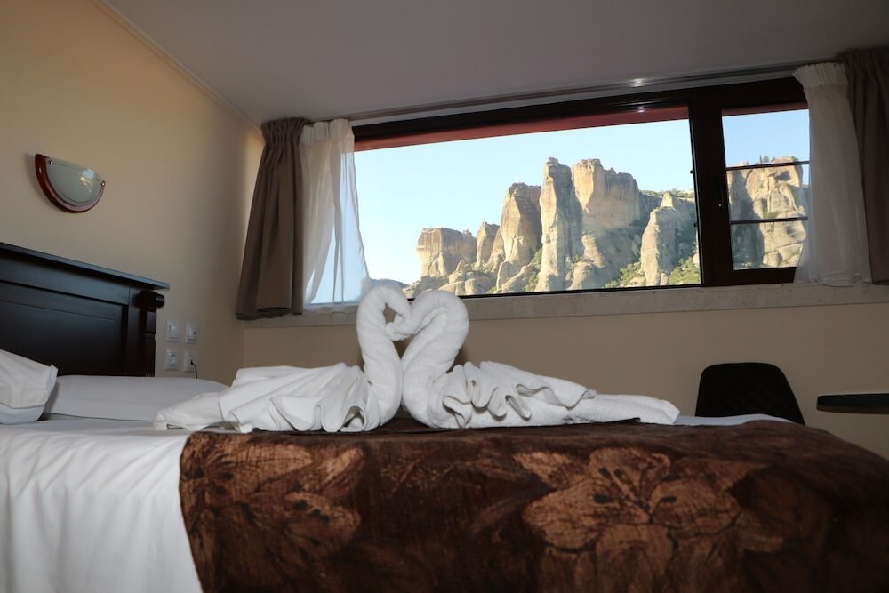 Фото Famissi Hotel