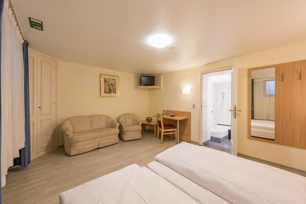 Фото Windsor Hotel