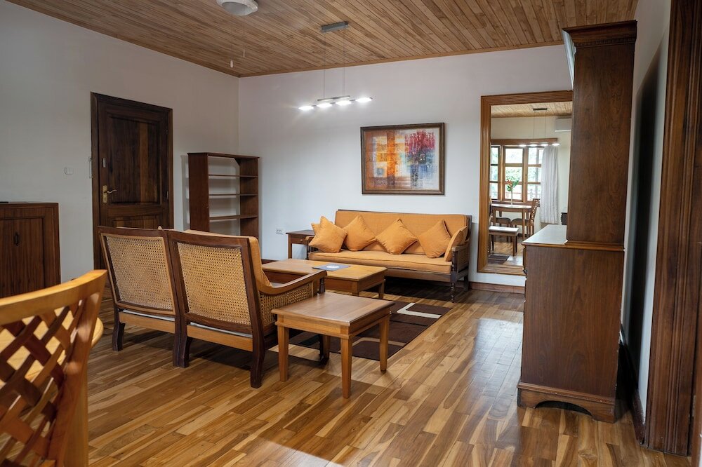 Фото Esther's Hotel