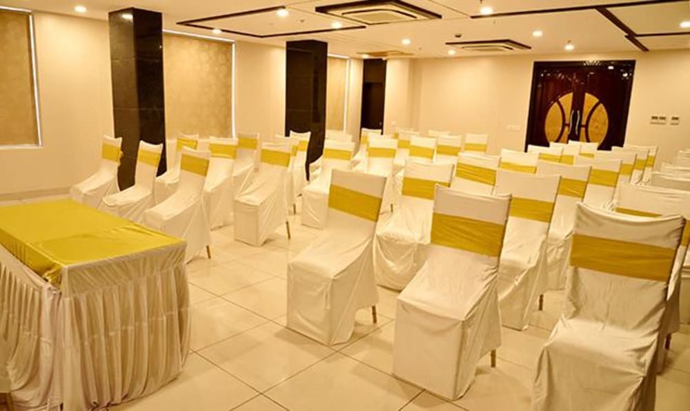 Фото Fabhotel Prime Rester Select Jodhpur