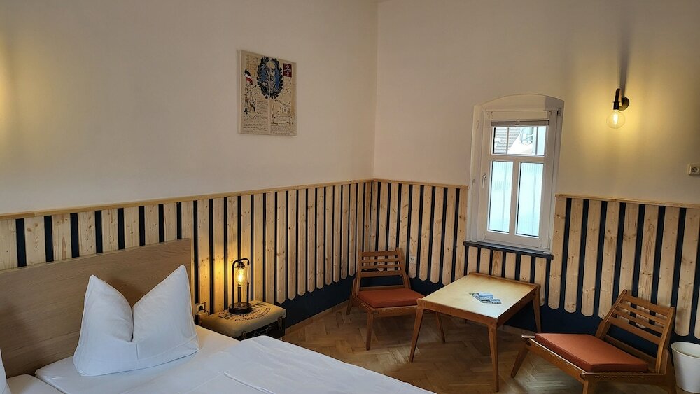 Фото Pension Zur Neuenburg